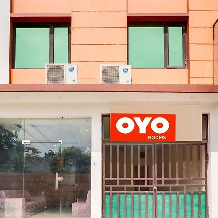 הרידוואר Hotel O La Plazo מראה חיצוני תמונה